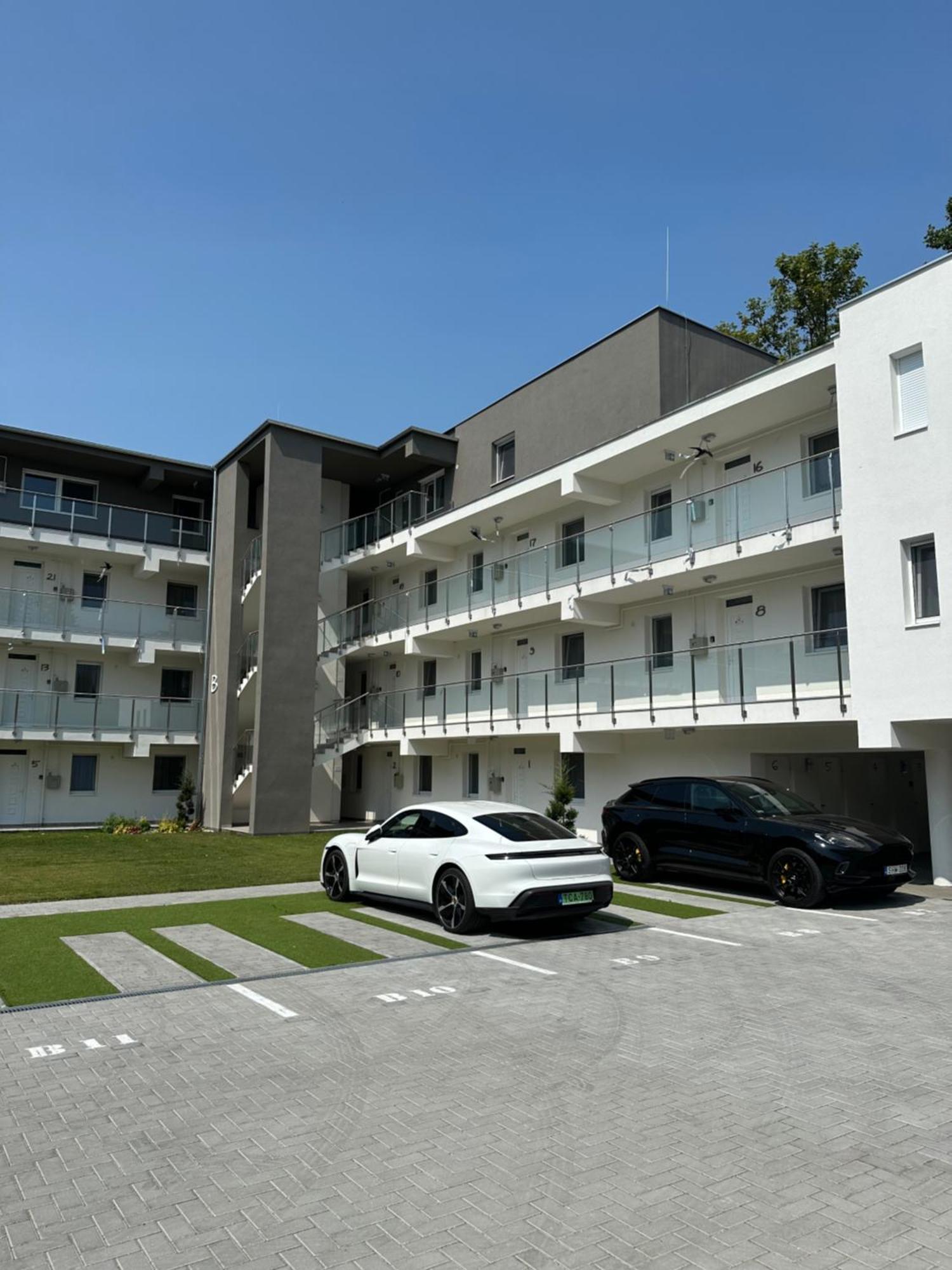 Sunshine Homes Замарді Екстер'єр фото